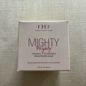 Mighty Brighty™ Vitamin C + Chamomile Brightening Mask 🆕